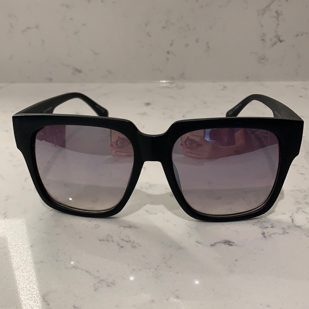 Quay Australia - On The Prowl sunglasses